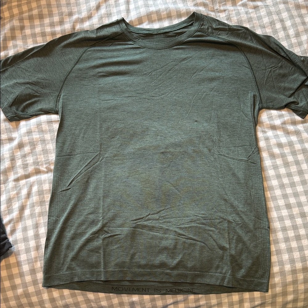 lululemon athletica Forest Green Short Sleeve Tee